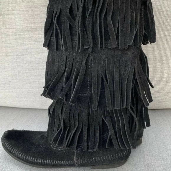 black fringe moccasins